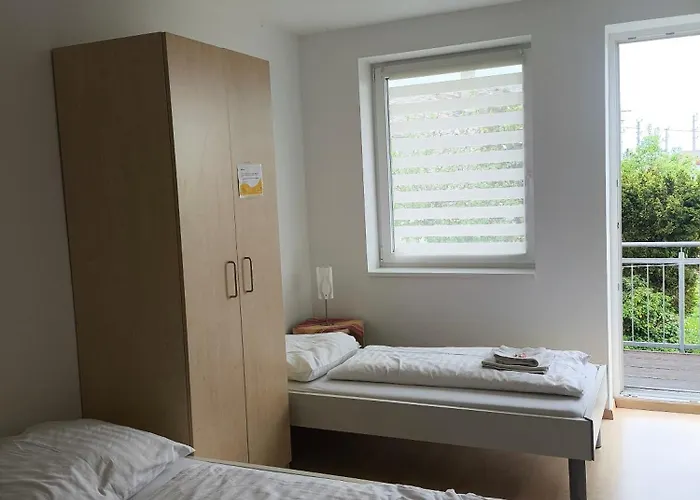 Schlafplatzl Hotel *